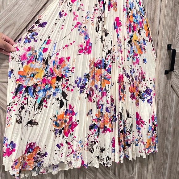 Summer maxi dress - Picture 7 of 8